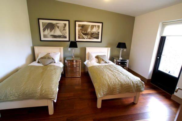 Ostan Gweedore Deluxe Apartments Bunbeg Ngoại thất bức ảnh